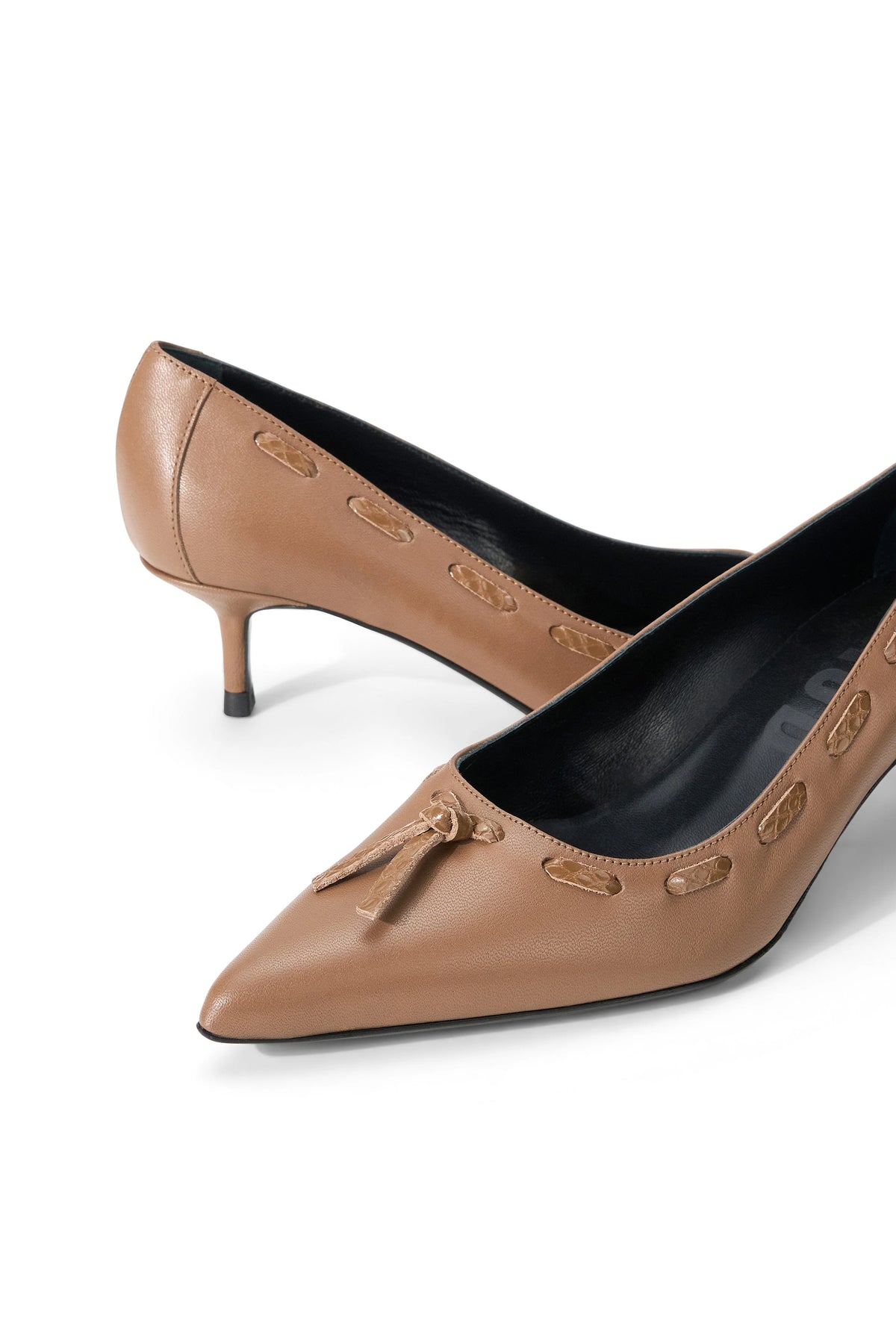 Staud Sebastian Kitten Heel Pump - Husk