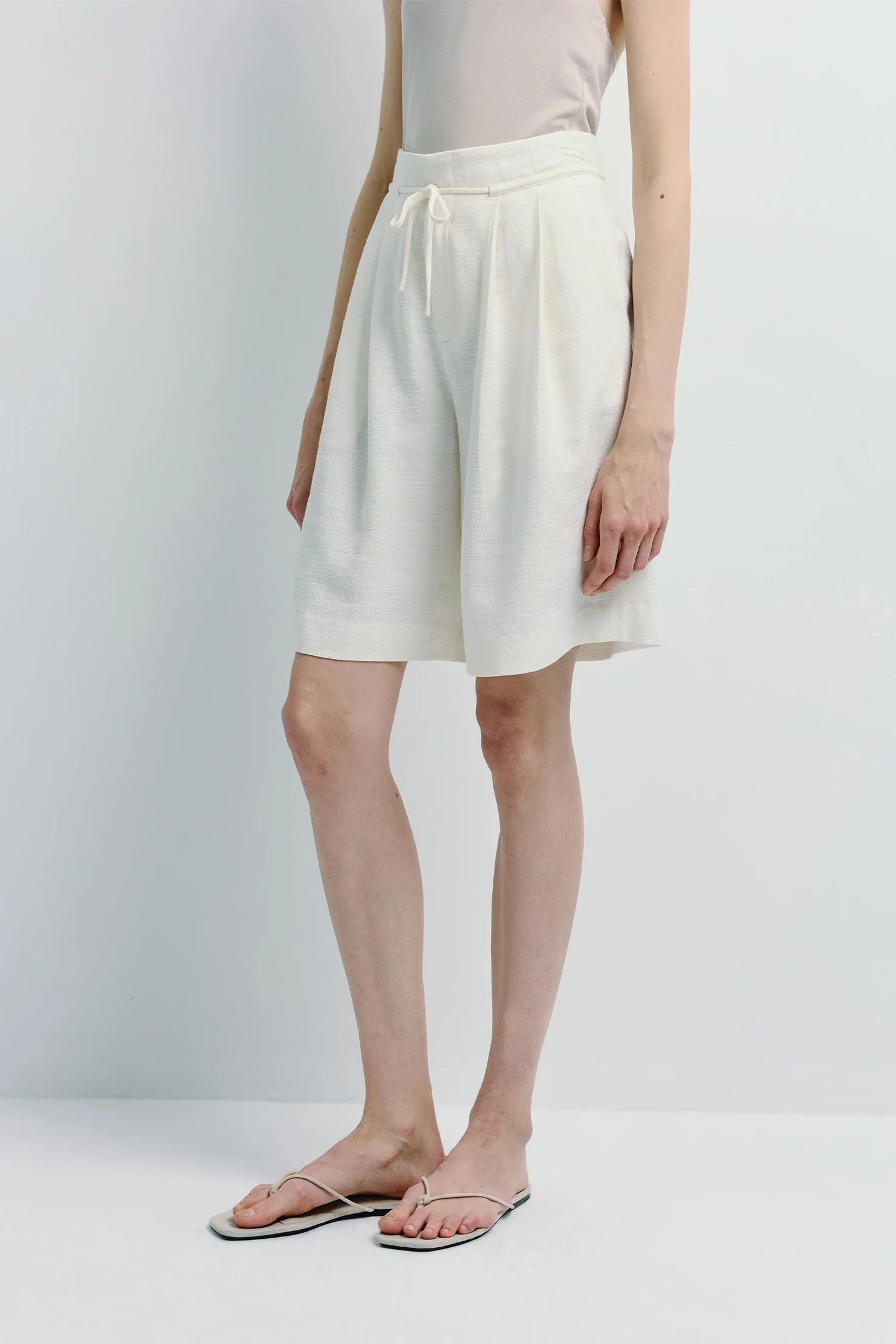 Rue Sophie Arc Tie Waist Short
