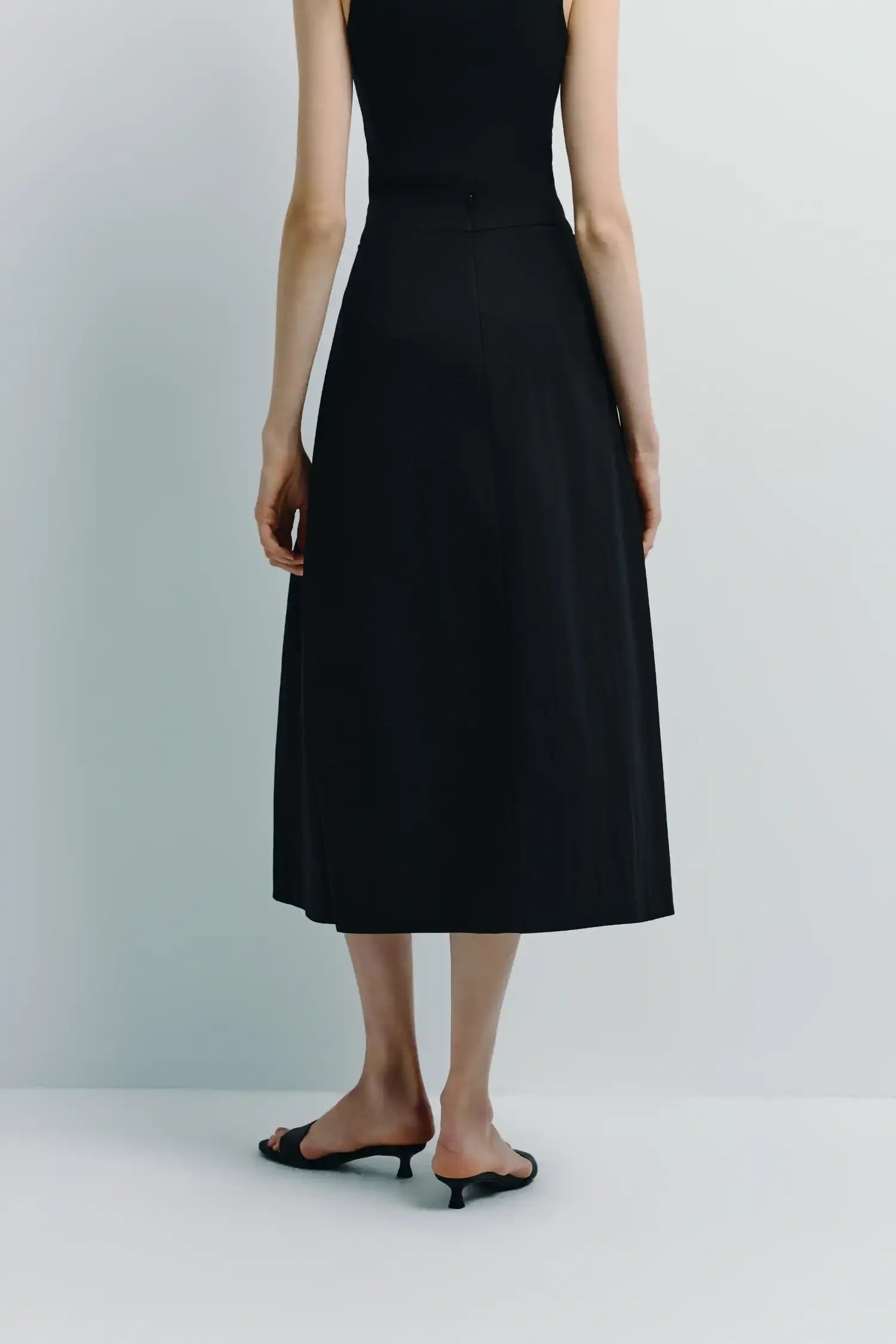Rue Sophie Orléans Pocket Pleat Skirt