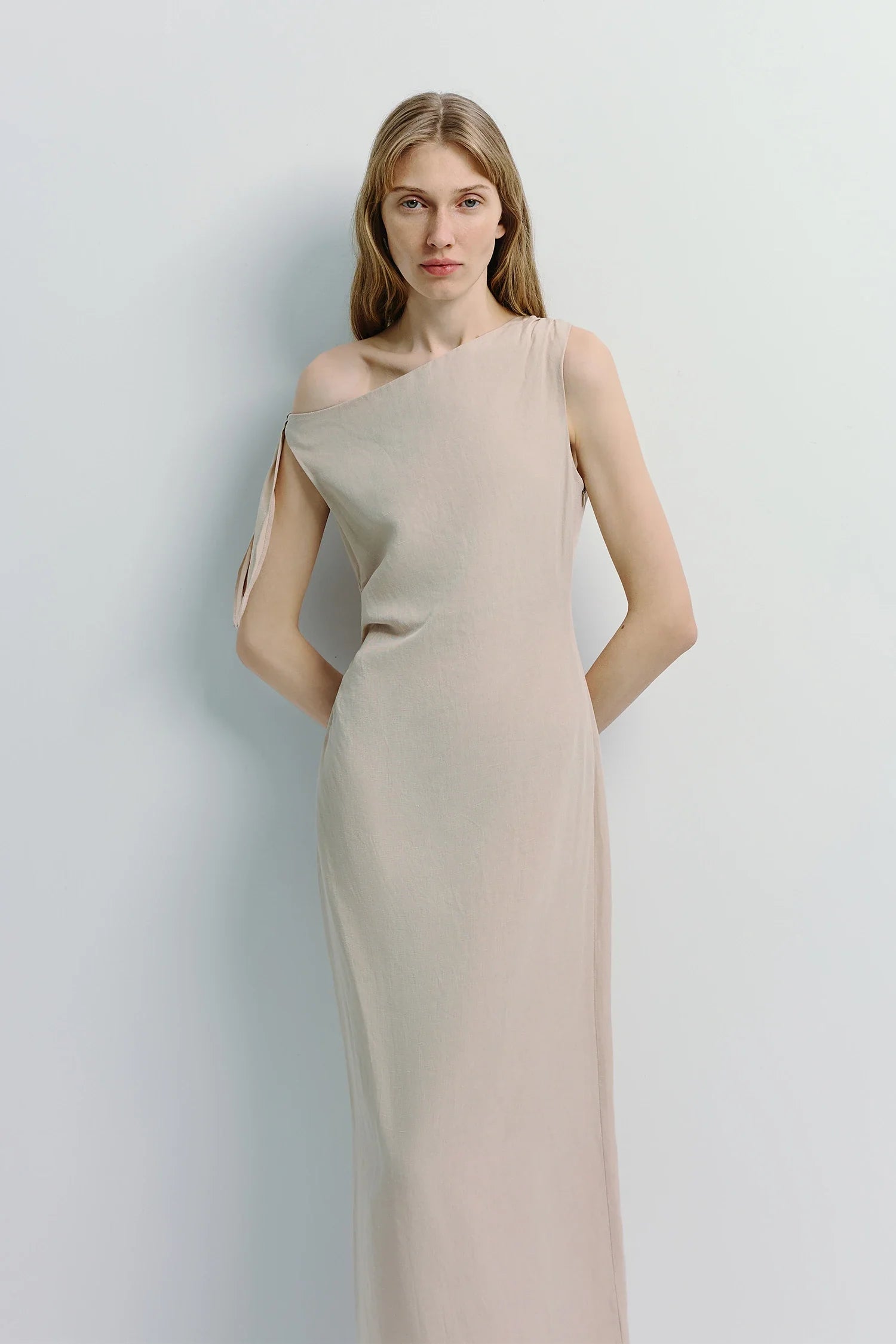 Rue Sophie Papillon Tie Off Shoulder Dress