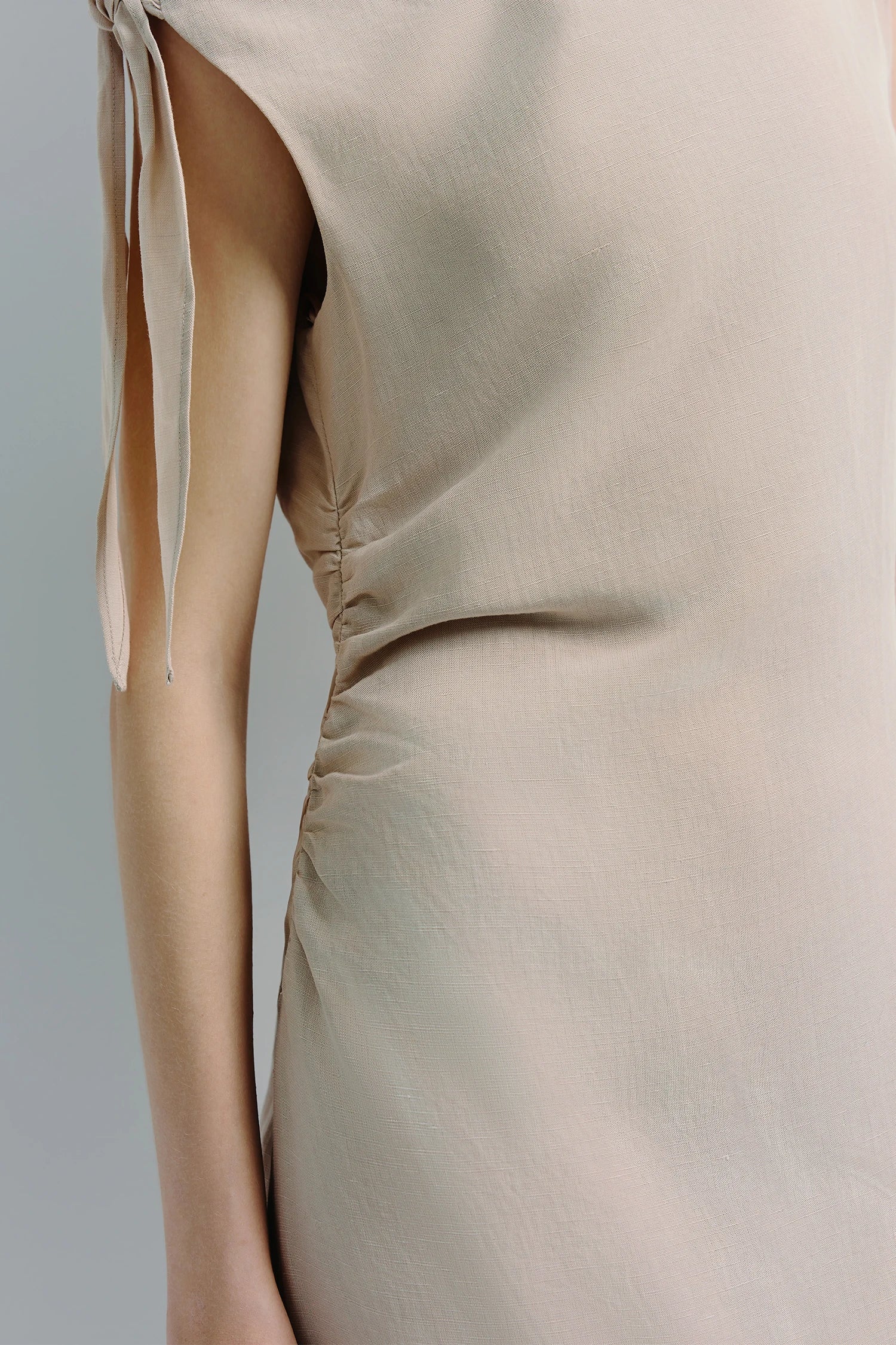 Rue Sophie Papillon Tie Off Shoulder Dress