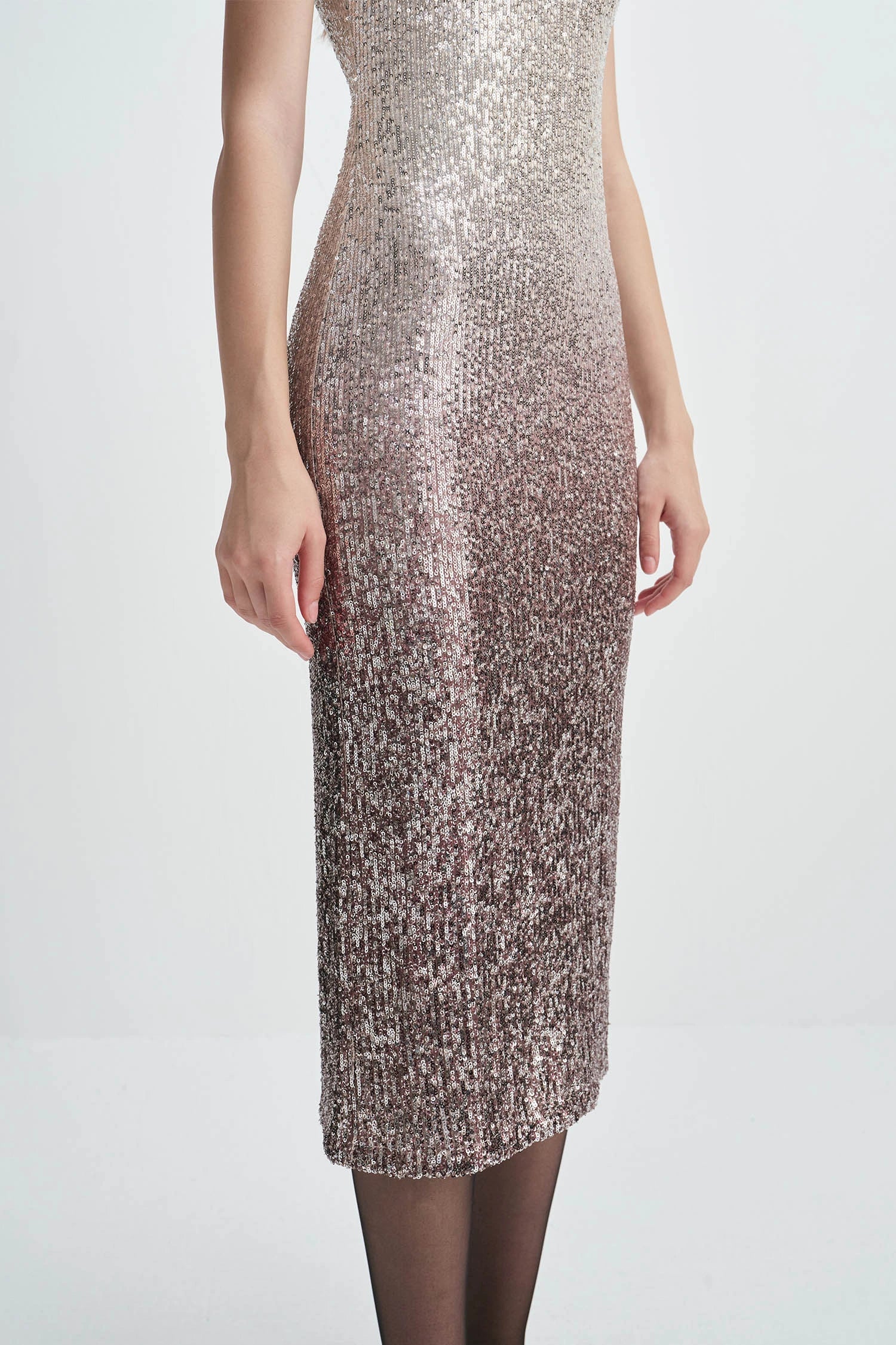 Rue Sophie Jiselle Sequins Dress