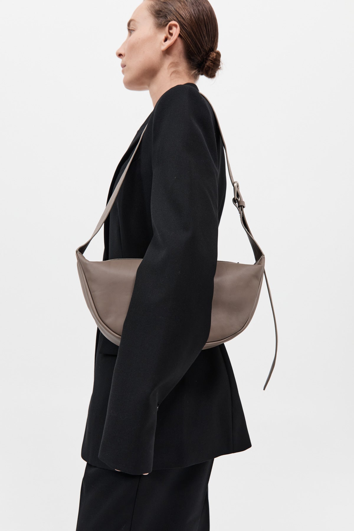 St. Agni Adjustable Crescent Bag - Slate