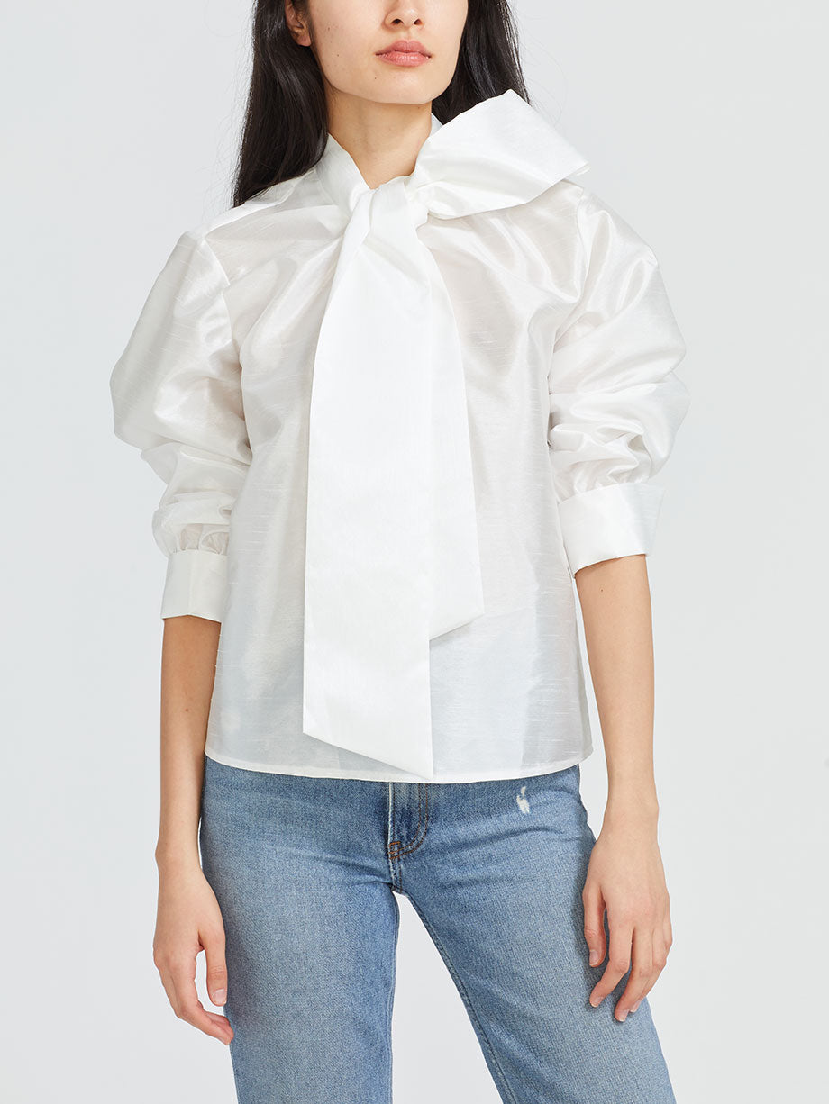 QUI PRIVE tie front statement top