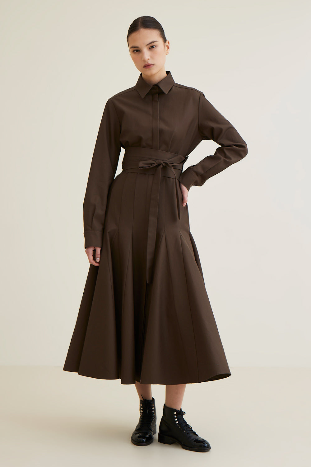 Hagahi Belted Midi Dress