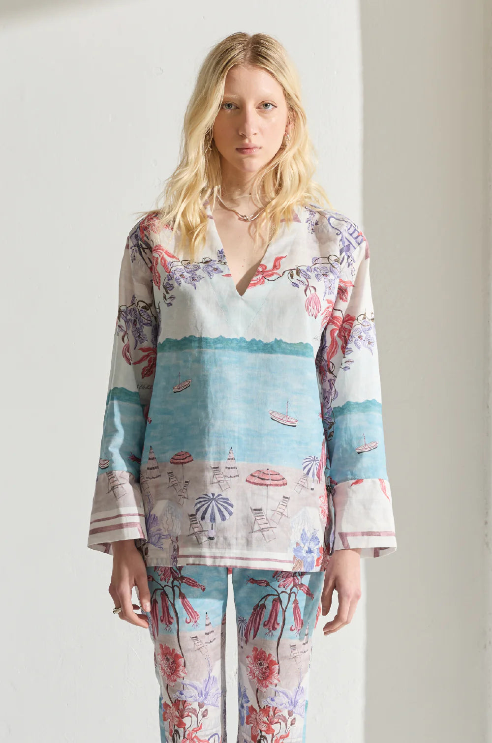 Isla & White Mila Top