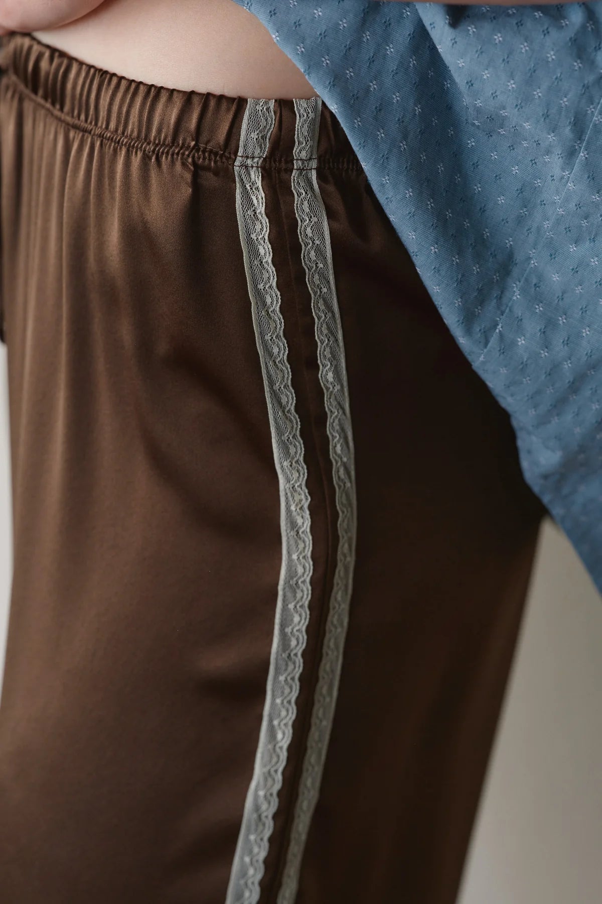 Donni Silk Lace Stripe Crop Pant - Espresso